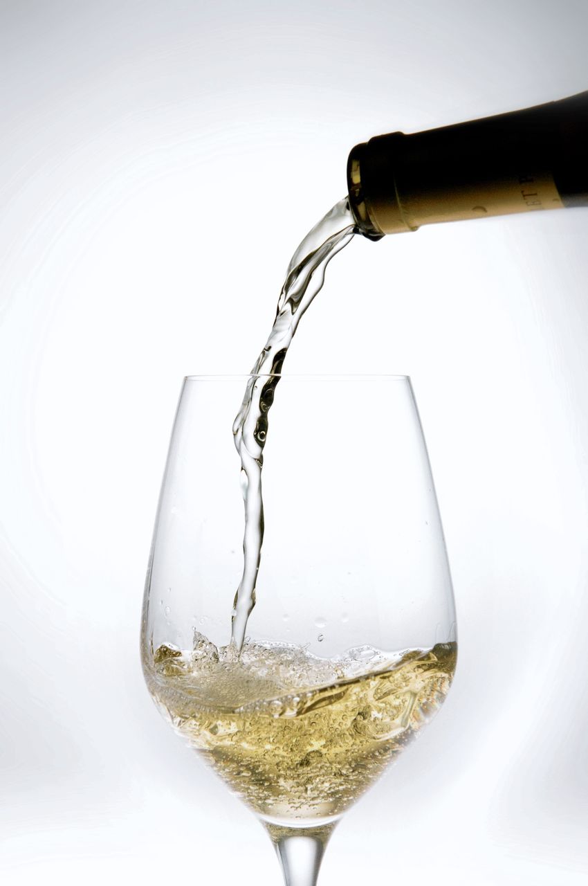 Vins Versement du vin blanc_verse3